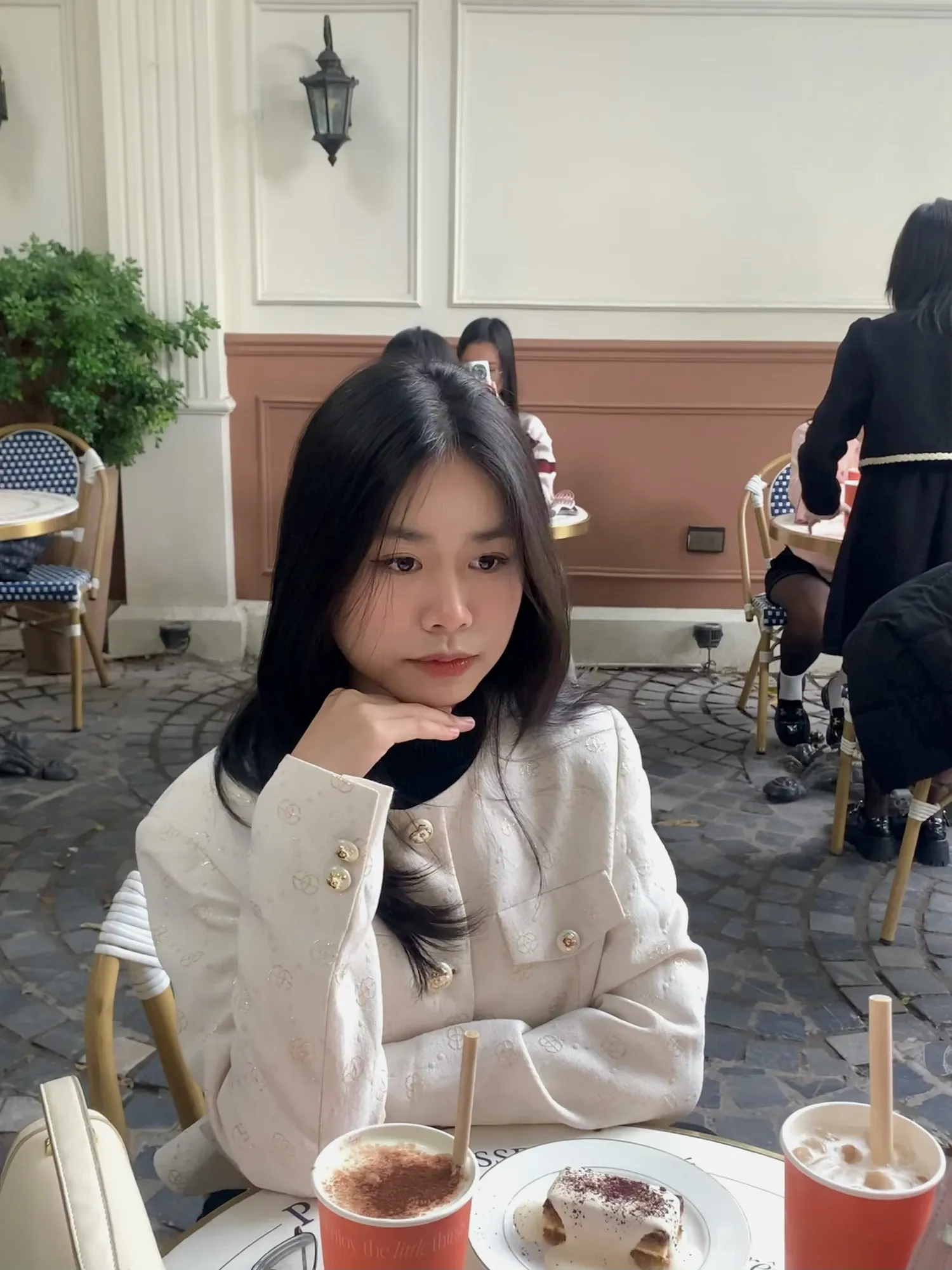 Phạm Phương Anh